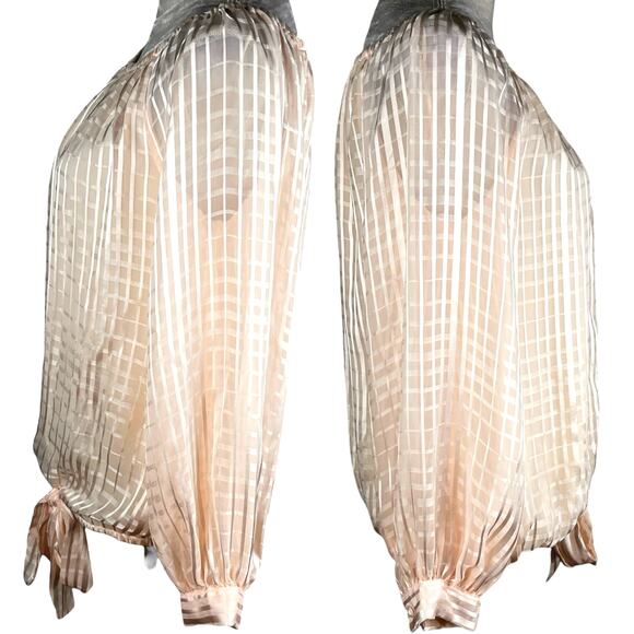 Vince Camuto Peach Balloon Hem Blouse Top Medium Romance OS - Picture 9 of 13